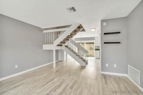 10608 Queen Jessica Ln, Santee, CA 92071 photo 3