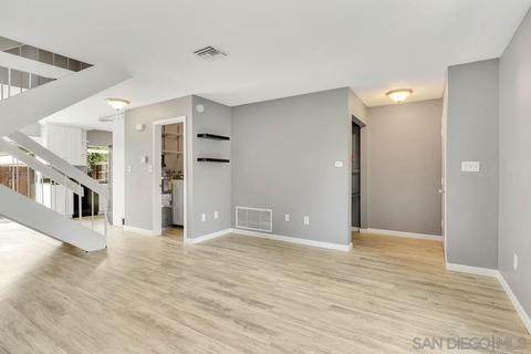 10608 Queen Jessica Ln, Santee, CA 92071 photo 5