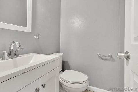 10608 Queen Jessica Ln, Santee, CA 92071 photo 22