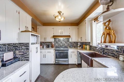 7362 Stanford Ave, La Mesa, CA 91942 photo 12