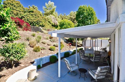 825 Applewilde Dr, San Marcos, CA 92078 photo 12