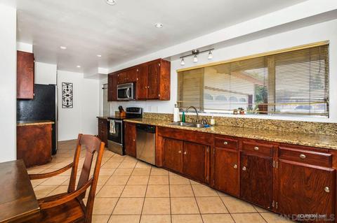3803 Shirlene Pl, La Mesa, CA 91941 photo 8