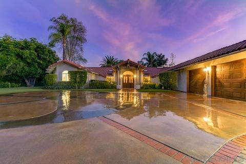 1805 Lendee Dr, Escondido, CA 92025 photo 1