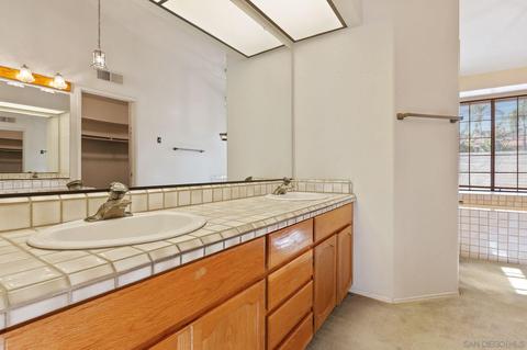 1600 Glade Pl, Escondido, CA 92029 photo 10