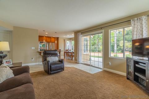 232 Silvercreek Gln, Escondido, CA 92029 photo 12