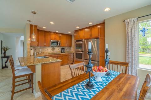 232 Silvercreek Gln, Escondido, CA 92029 photo 2