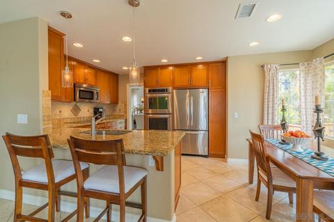 232 Silvercreek Gln, Escondido, CA 92029 photo 13