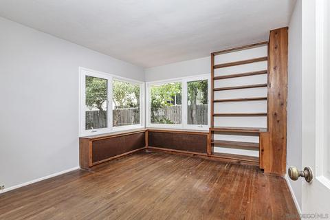 925 Genter, La Jolla, CA 92037 photo 9