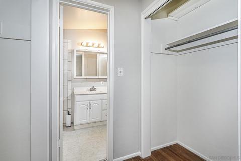 925 Genter, La Jolla, CA 92037 photo 12