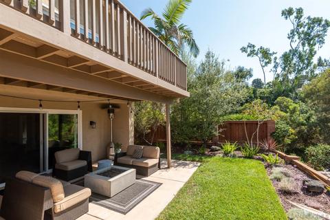 1871 Caminito Velez, La Jolla, CA 92037 photo 4