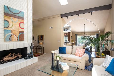 1871 Caminito Velez, La Jolla, CA 92037 photo 18