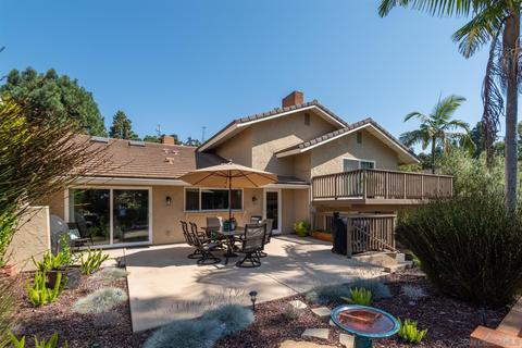 1871 Caminito Velez, La Jolla, CA 92037 photo 2