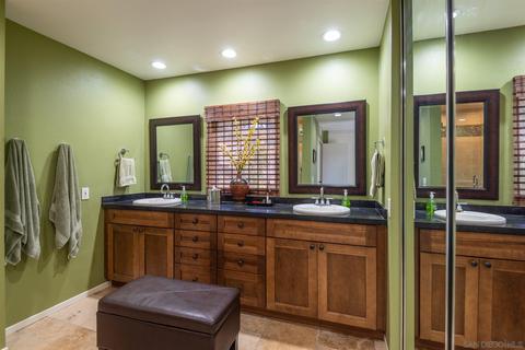 1871 Caminito Velez, La Jolla, CA 92037 photo 10
