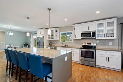 28207 Red Stone Ln, Escondido, CA 92026 photo 1