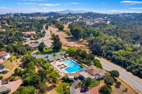 28207 Red Stone Ln, Escondido, CA 92026 photo 24