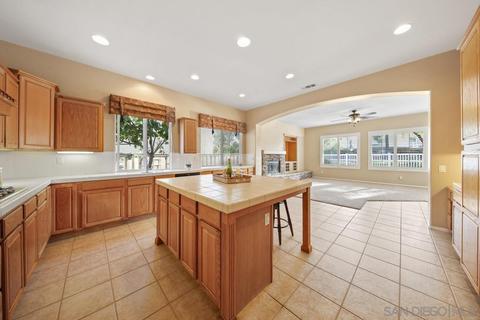 43917 Carentan Dr, Temecula, CA 92592 photo 9
