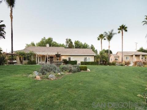 2436 Gum Tree Ln, Fallbrook, CA 92028 photo 1