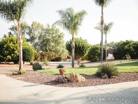 2436 Gum Tree Ln, Fallbrook, CA 92028 photo 3