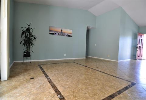 1537 Phillips St, Vista, CA 92083 photo 9