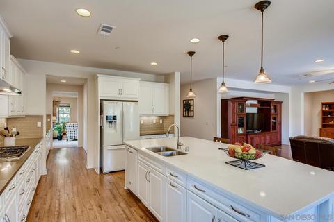 8959 Mckinley Ct, La Mesa, CA 91941 photo 5