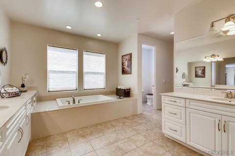 8959 Mckinley Ct, La Mesa, CA 91941 photo 18