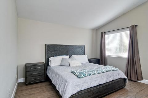 3959 Escala Cv, Oceanside, CA 92058 photo 26