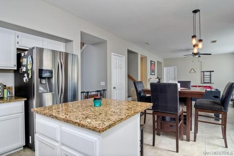 3959 Escala Cv, Oceanside, CA 92058 photo 12