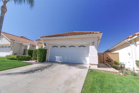 2452 Links Way, Vista, CA 92081 photo 3