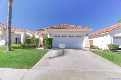 2452 Links Way, Vista, CA 92081 photo 2