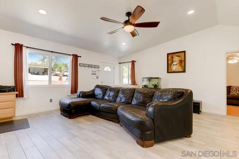 13415 Bubbling Ln, Lakeside, CA 92040 photo 3
