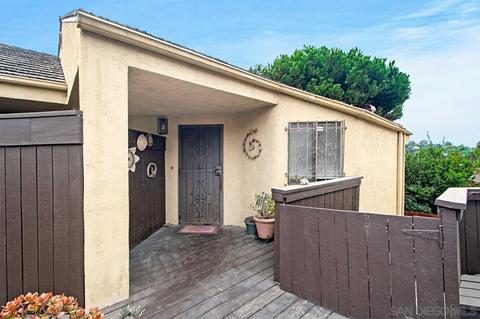 2444 Azure Coast Dr, La Jolla, CA 92037 photo 2