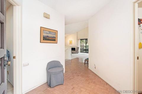2444 Azure Coast Dr, La Jolla, CA 92037 photo 3