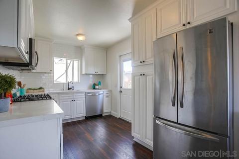 306 Holly St, Oceanside, CA 92058 photo 10