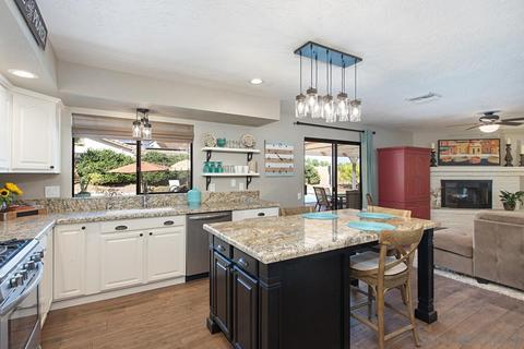 225 Deddie Ter, Fallbrook, CA 92028 photo 6