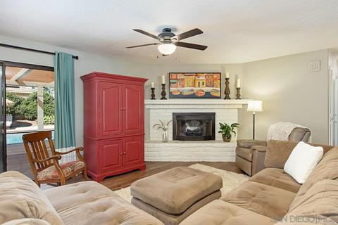 225 Deddie Ter, Fallbrook, CA 92028 photo 9