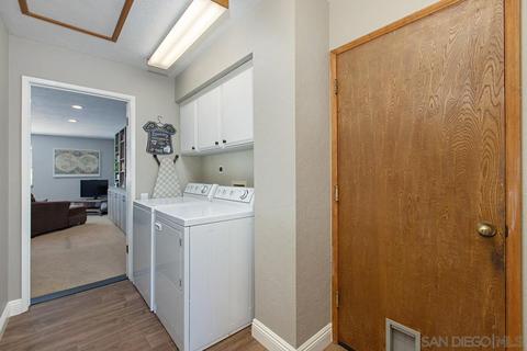225 Deddie Ter, Fallbrook, CA 92028 photo 14