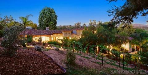 748 Rancho Santa Fe Rd, Encinitas, CA 92024 photo 1