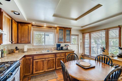 39 Second Ave, Chula Vista, CA 91910 photo 4