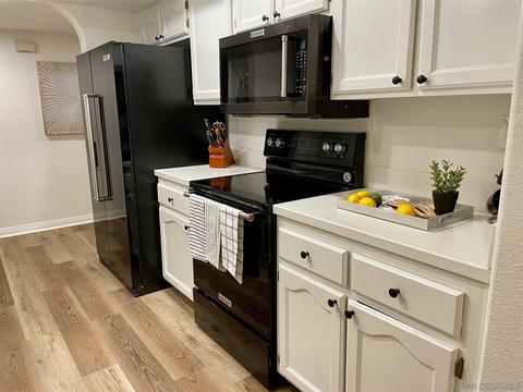 7757 Eads Ave #A2, La Jolla, CA 92037 photo 8