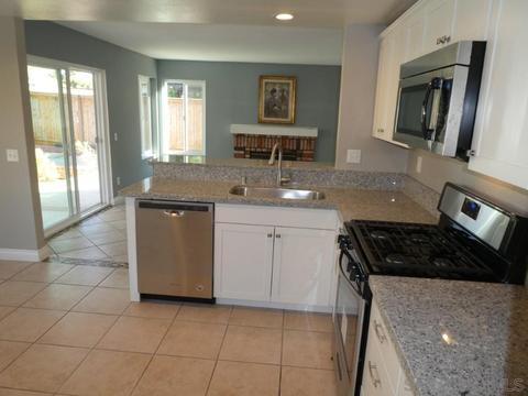 932 Newport St, Oceanside, CA 92057 photo 9