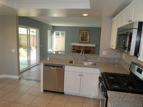 932 Newport St, Oceanside, CA 92057 photo 5