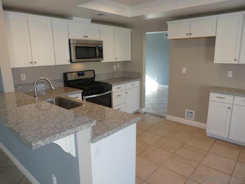 932 Newport St, Oceanside, CA 92057 photo 7
