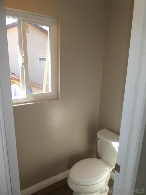 932 Newport St, Oceanside, CA 92057 photo 19