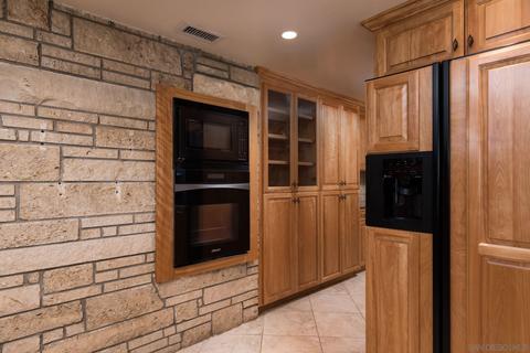 744 Terra Ln, El Cajon, CA 92019 photo 13