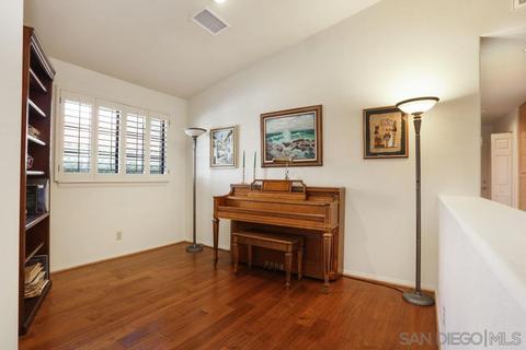 951 Crescent Bnd, Fallbrook, CA 92028 photo 17