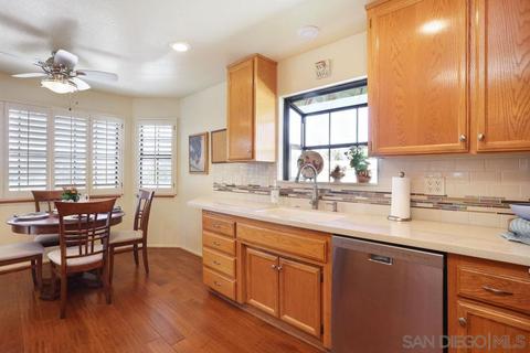 951 Crescent Bnd, Fallbrook, CA 92028 photo 12