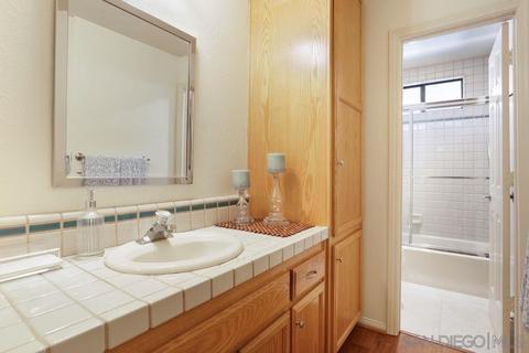 951 Crescent Bnd, Fallbrook, CA 92028 photo 23