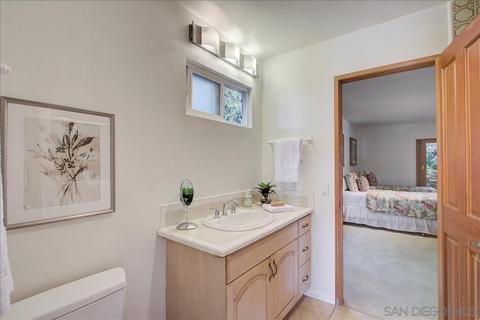 455 Barbara Ave, Solana Beach, CA 92075 photo 18