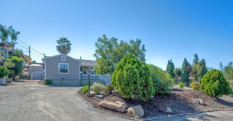 5080 Pine St, La Mesa, CA 91942 photo 6