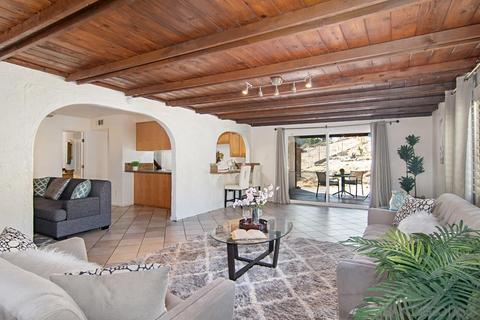 9404 Corte Gacela, Spring Valley, CA 91977 photo 14